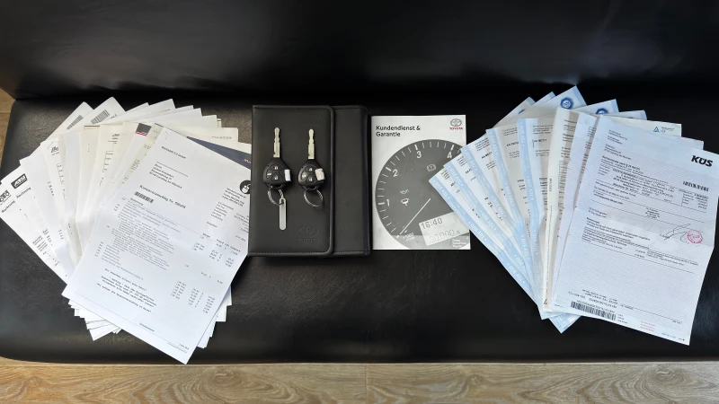 Toyota Avensis 1.6 VVT-i 🇩🇪, снимка 17 - Автомобили и джипове - 53036373