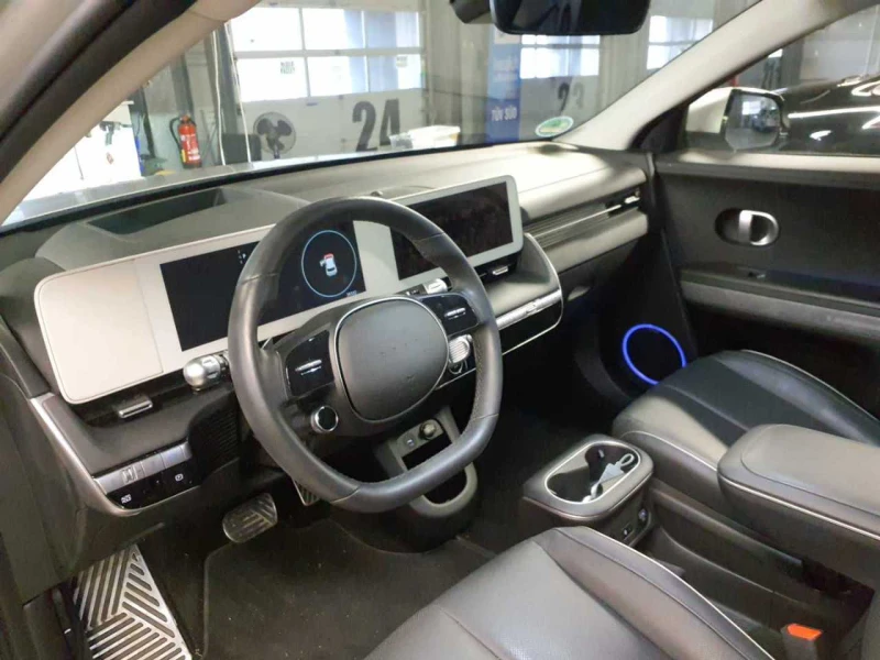 Hyundai Ioniq 5 77, 4Kwh AWD UNIQ, снимка 8 - Автомобили и джипове - 53063921