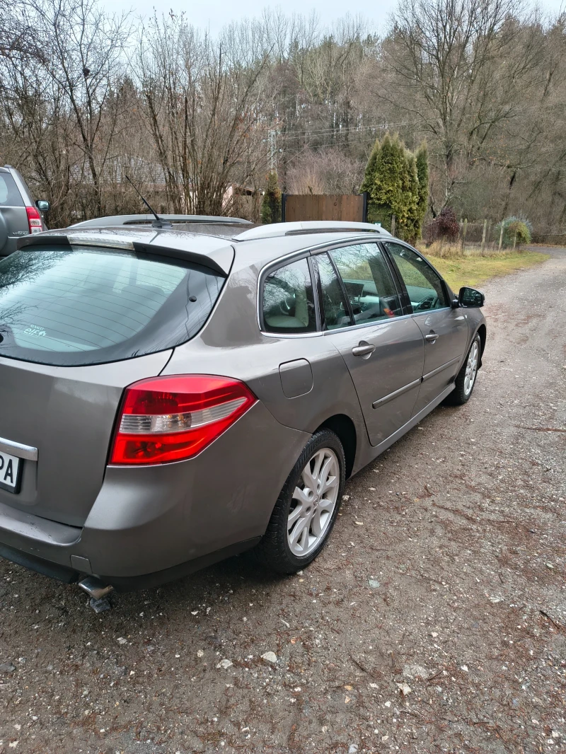 Renault Laguna Grand Tour 2 DCI, снимка 3 - Автомобили и джипове - 53248430