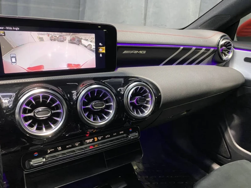 Mercedes-Benz CLA 35 AMG * 4MATIC * PANO * CAMERA * NAVI * ПОДГРЕВ , снимка 14 - Автомобили и джипове - 53419142
