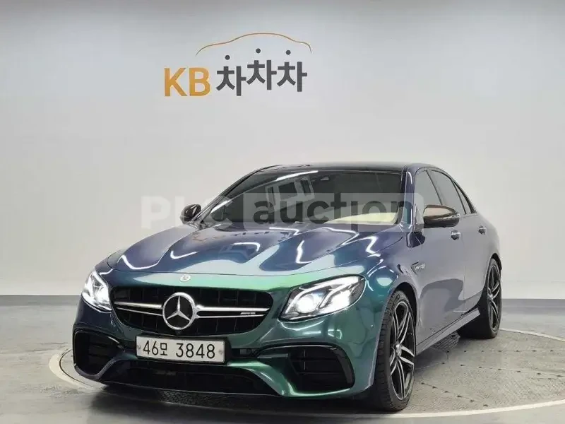 Mercedes-Benz E 63 AMG HEAD-UP| 360| ОБДУХВАНЕ| ВКЛЮЧЕН ТЕХНОТЕСТ