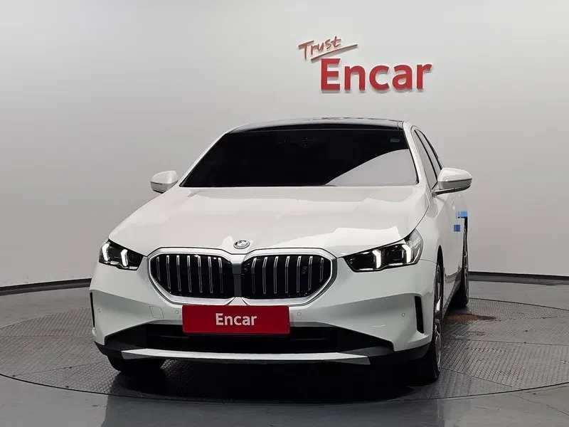 BMW i5 EDRIVE 40 | Mobile.bg � ����������� 3