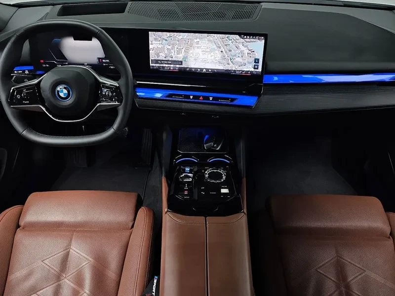 BMW i5 EDRIVE 40 | Mobile.bg � ����������� 7
