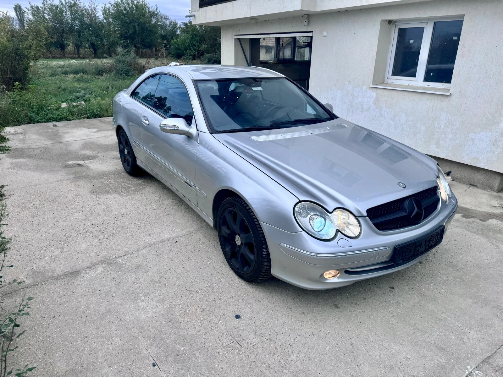 Mercedes-Benz CLK 320 Avangarde - изображение 3