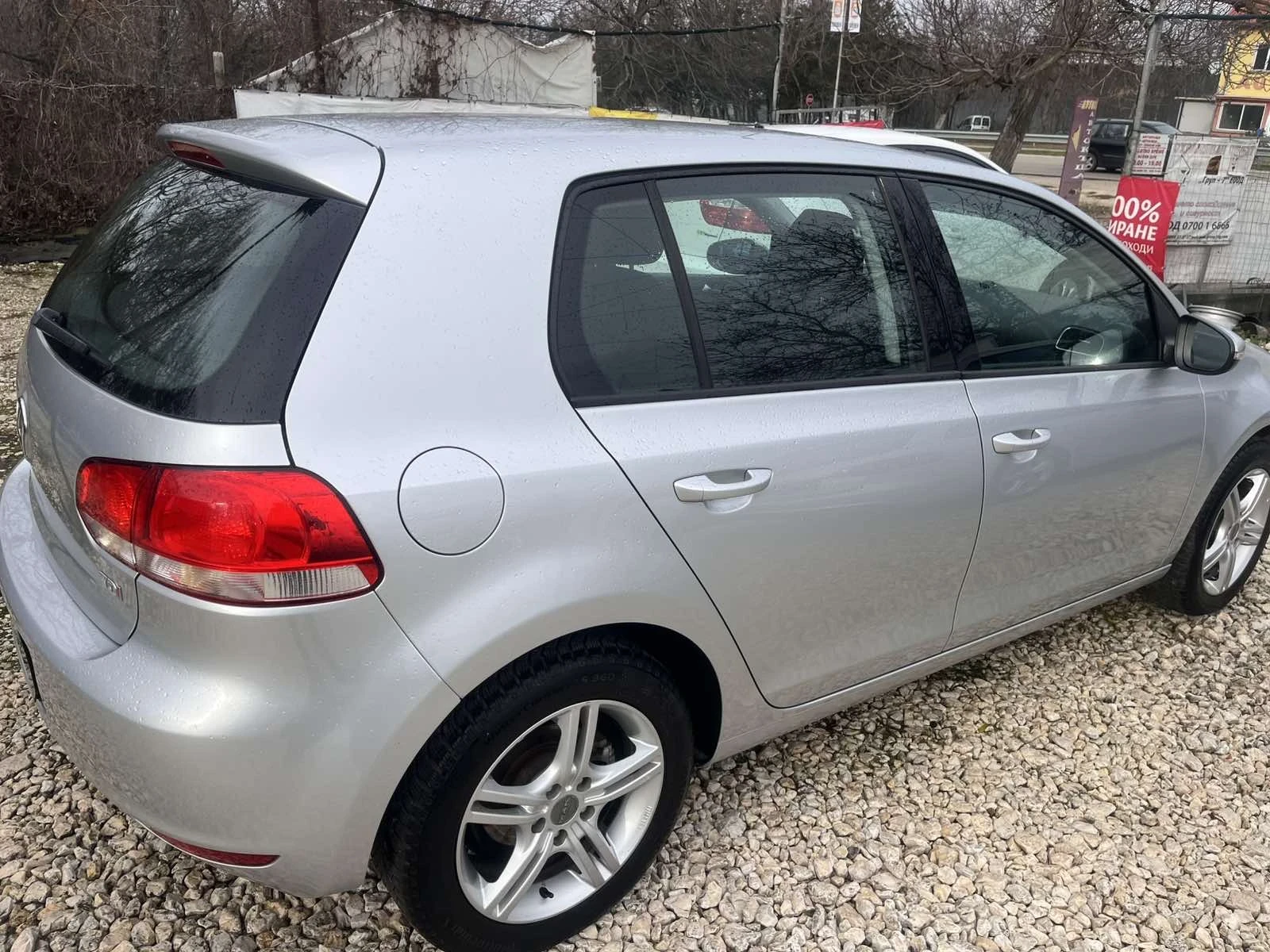 VW Golf 1.6TDI Като НОВА, Нави - изображение 5