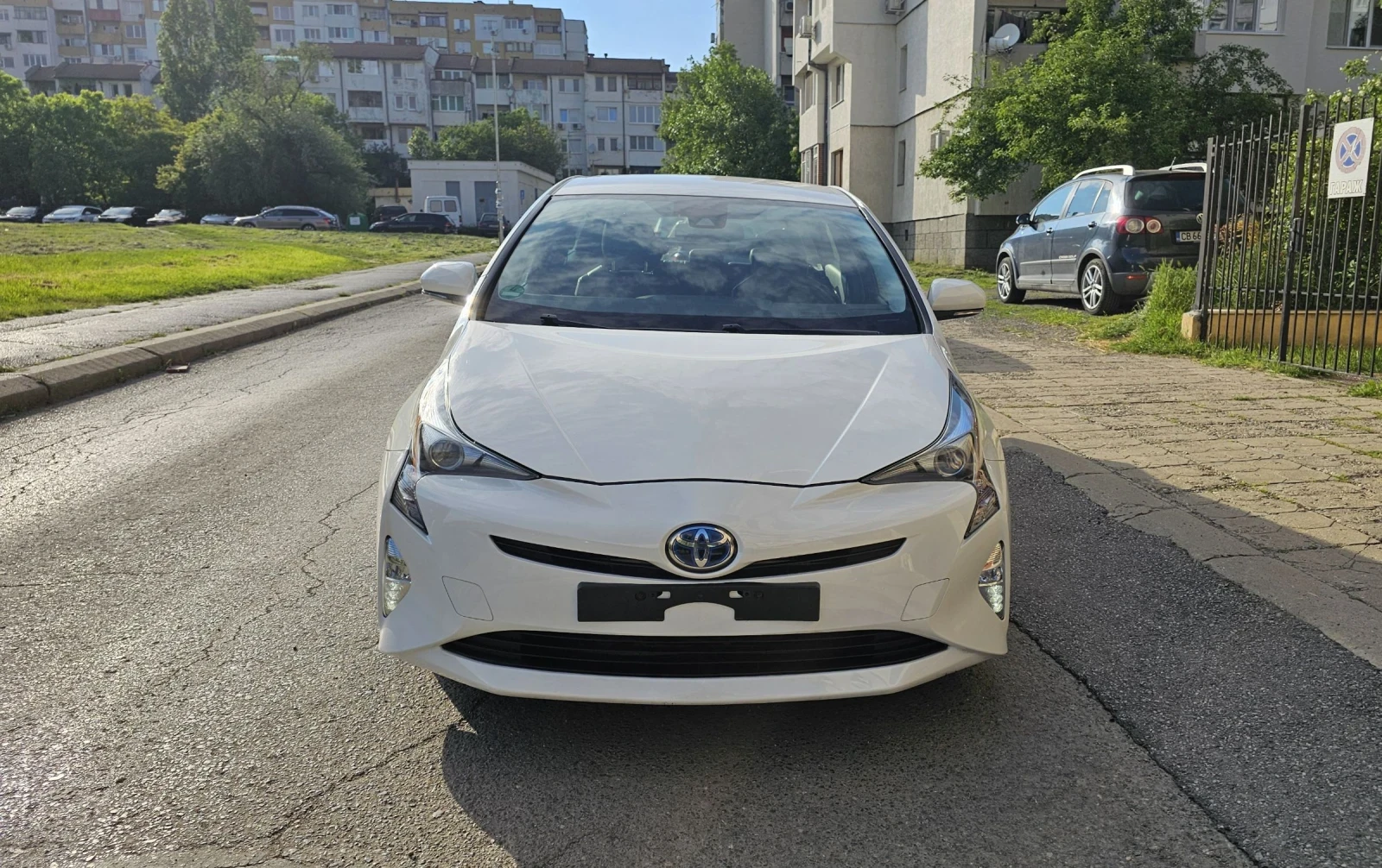 Toyota Prius  - изображение 3