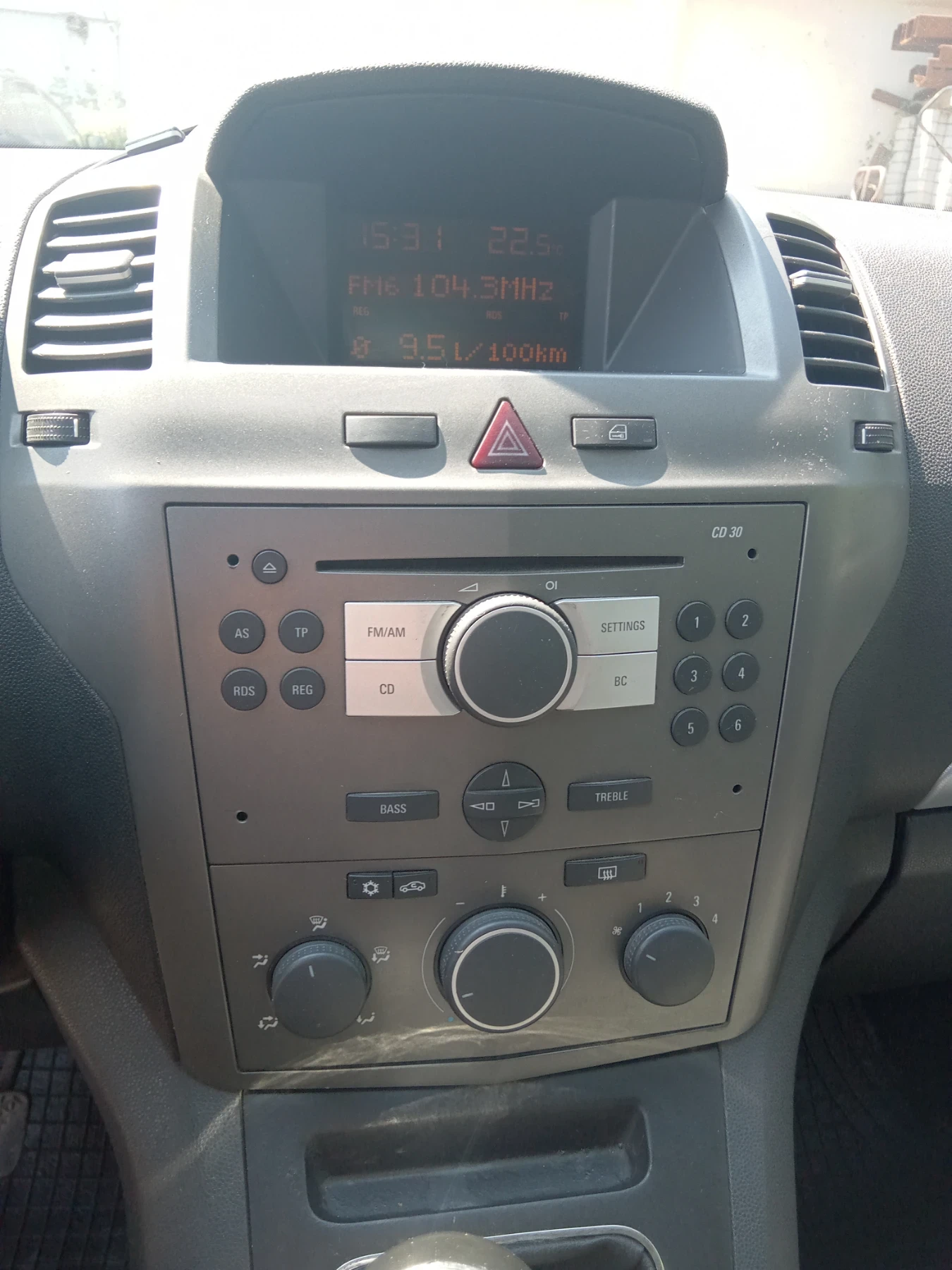 Opel Zafira  - изображение 6