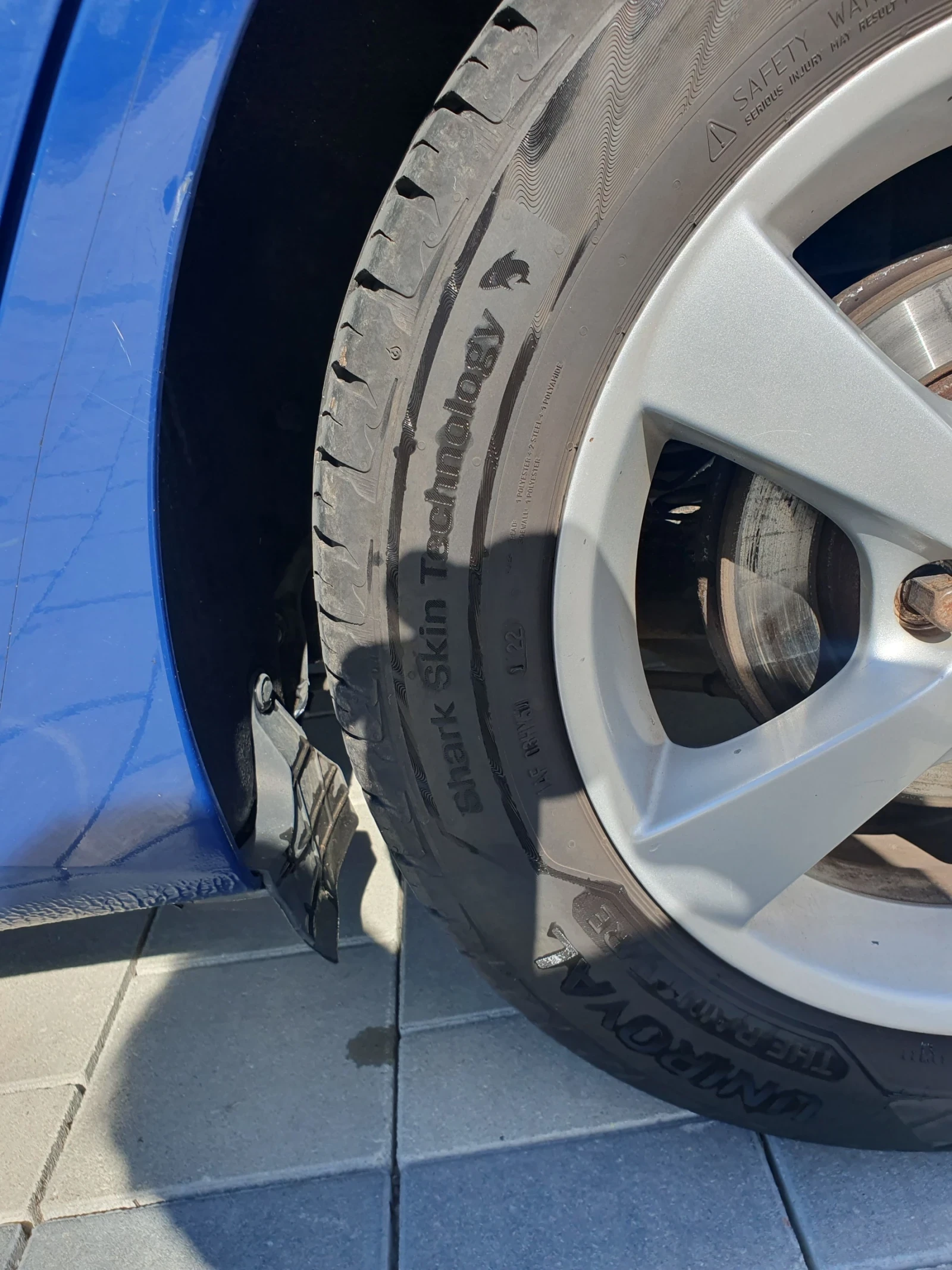 Toyota Auris  - изображение 4