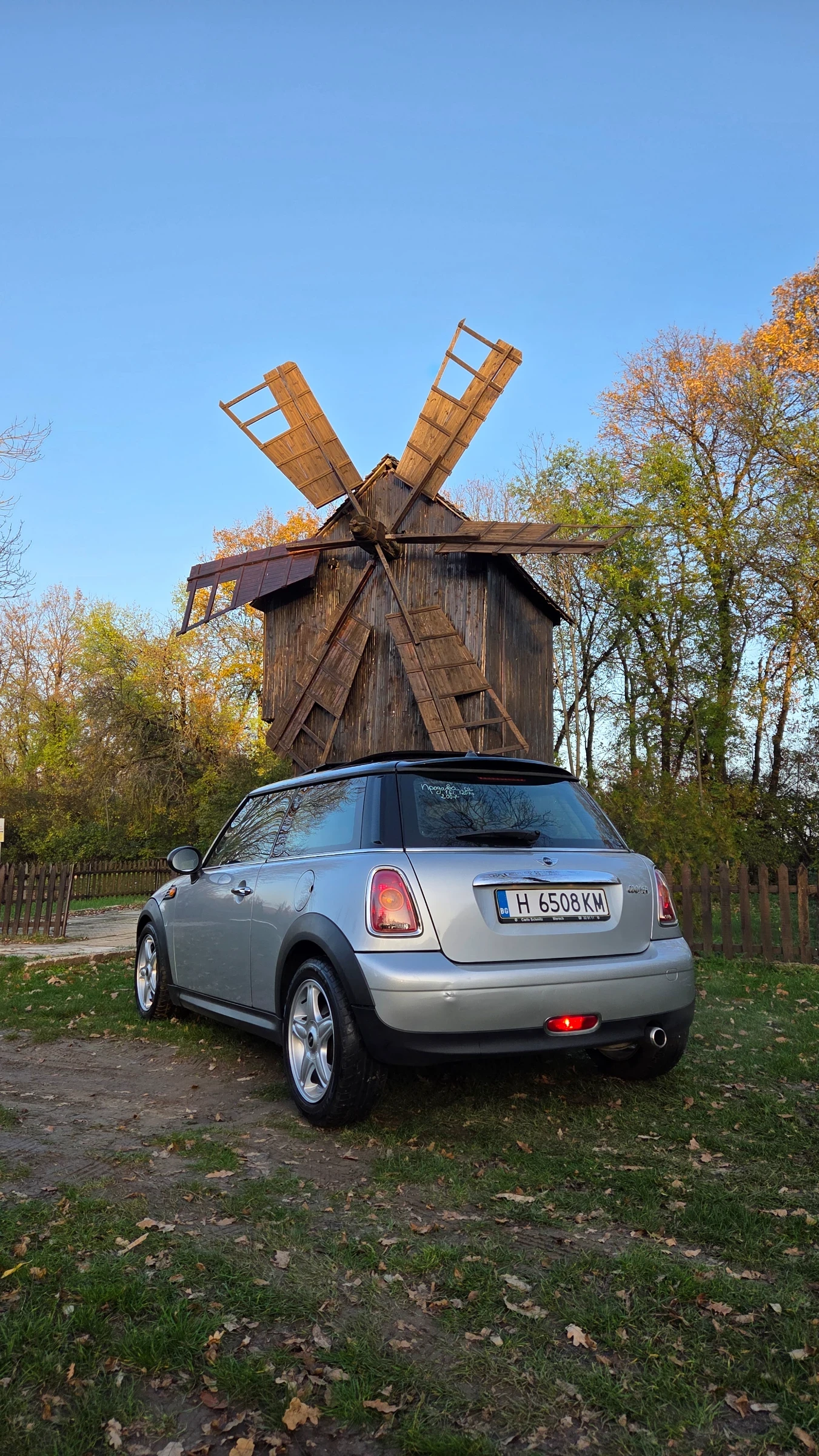 Mini Cooper R56 1.6i - изображение 4