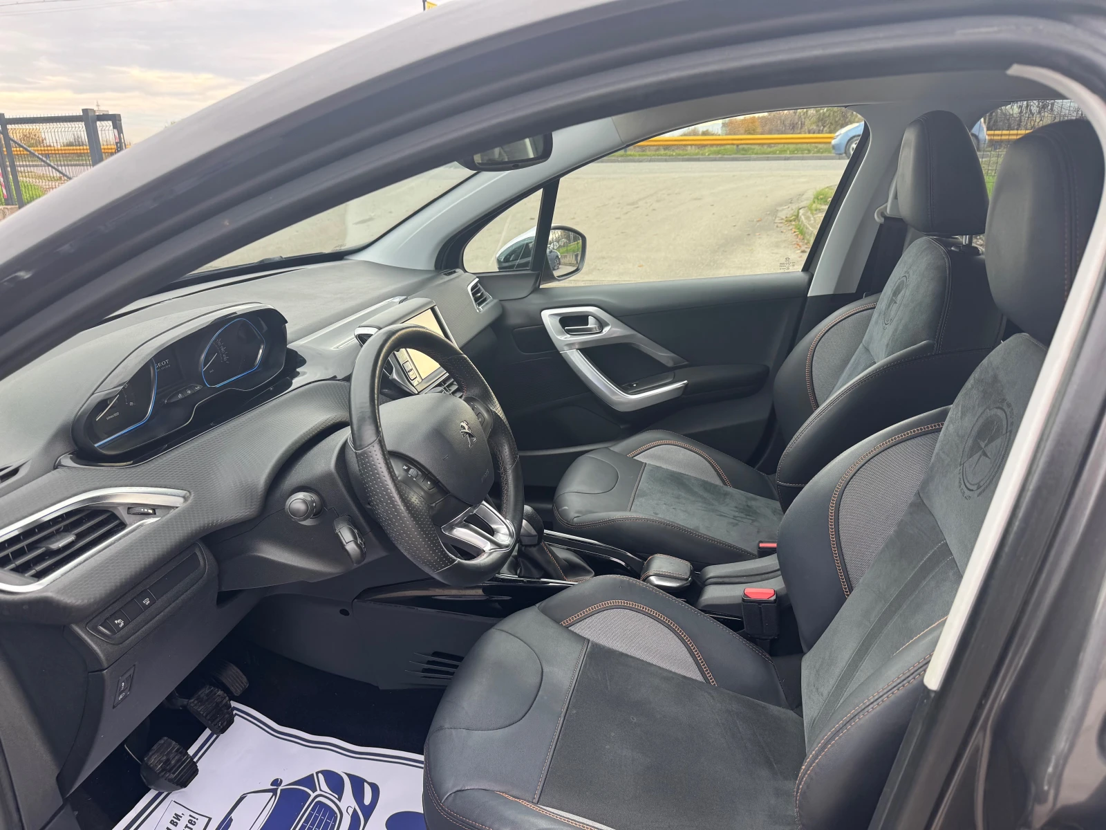 Peugeot 2008 1.6HDI 100kc GRIP CONTROL CROSSWAY - изображение 9