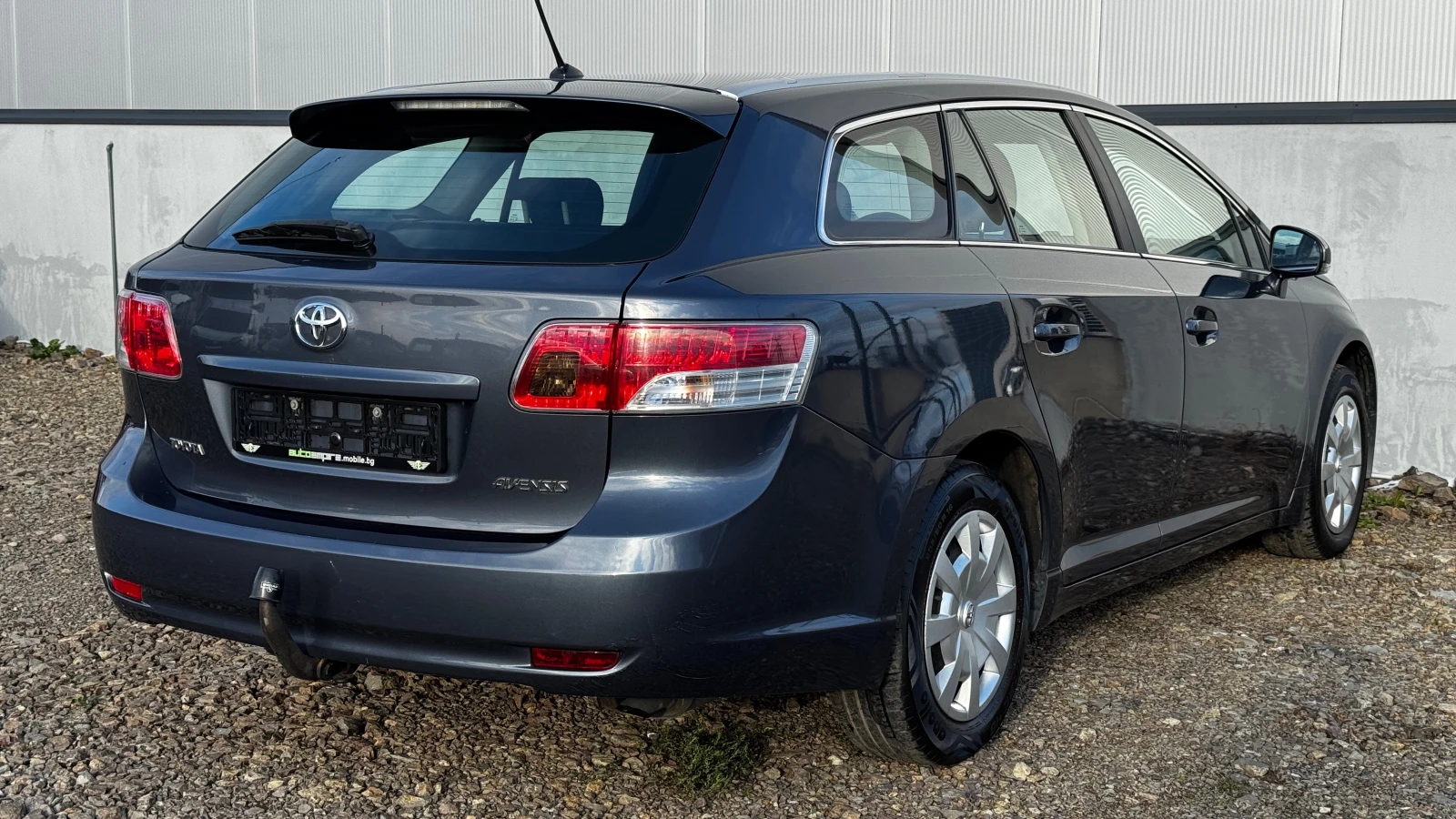 Toyota Avensis 1.6 VVT-i 🇩🇪 - изображение 5