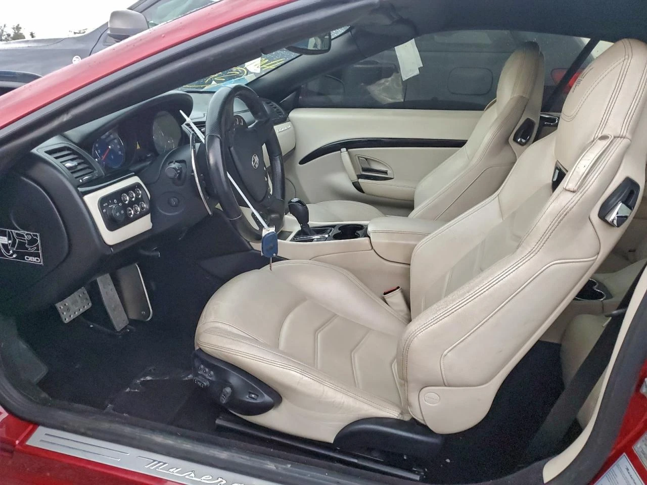 Maserati GranTurismo S 4.7L - изображение 8