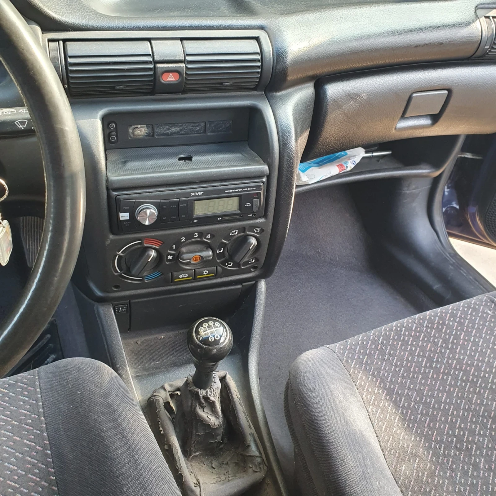 Opel Astra, снимка 11 - Автомобили и джипове - 53770685