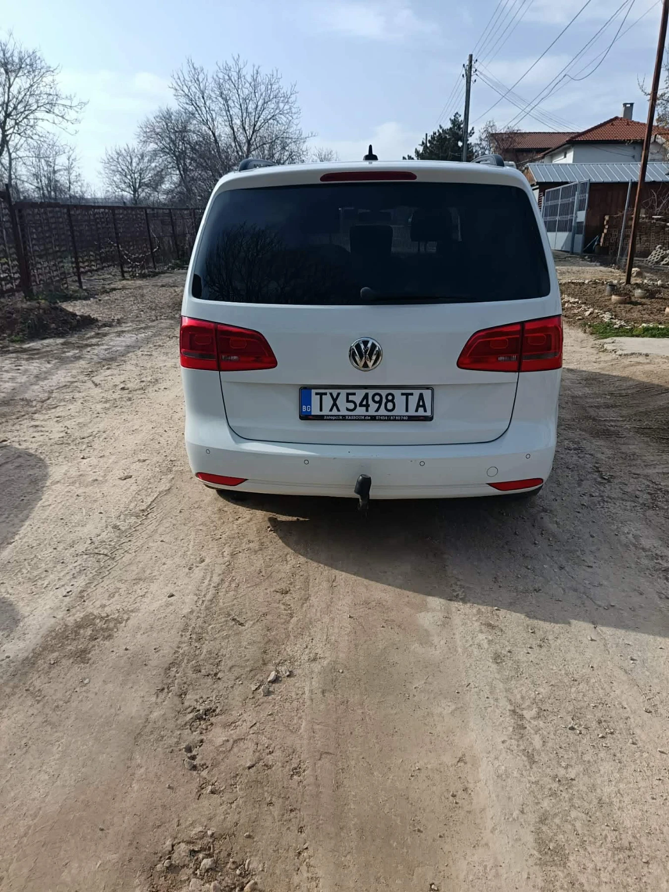 VW Touran, снимка 2 - Автомобили и джипове - 53863260
