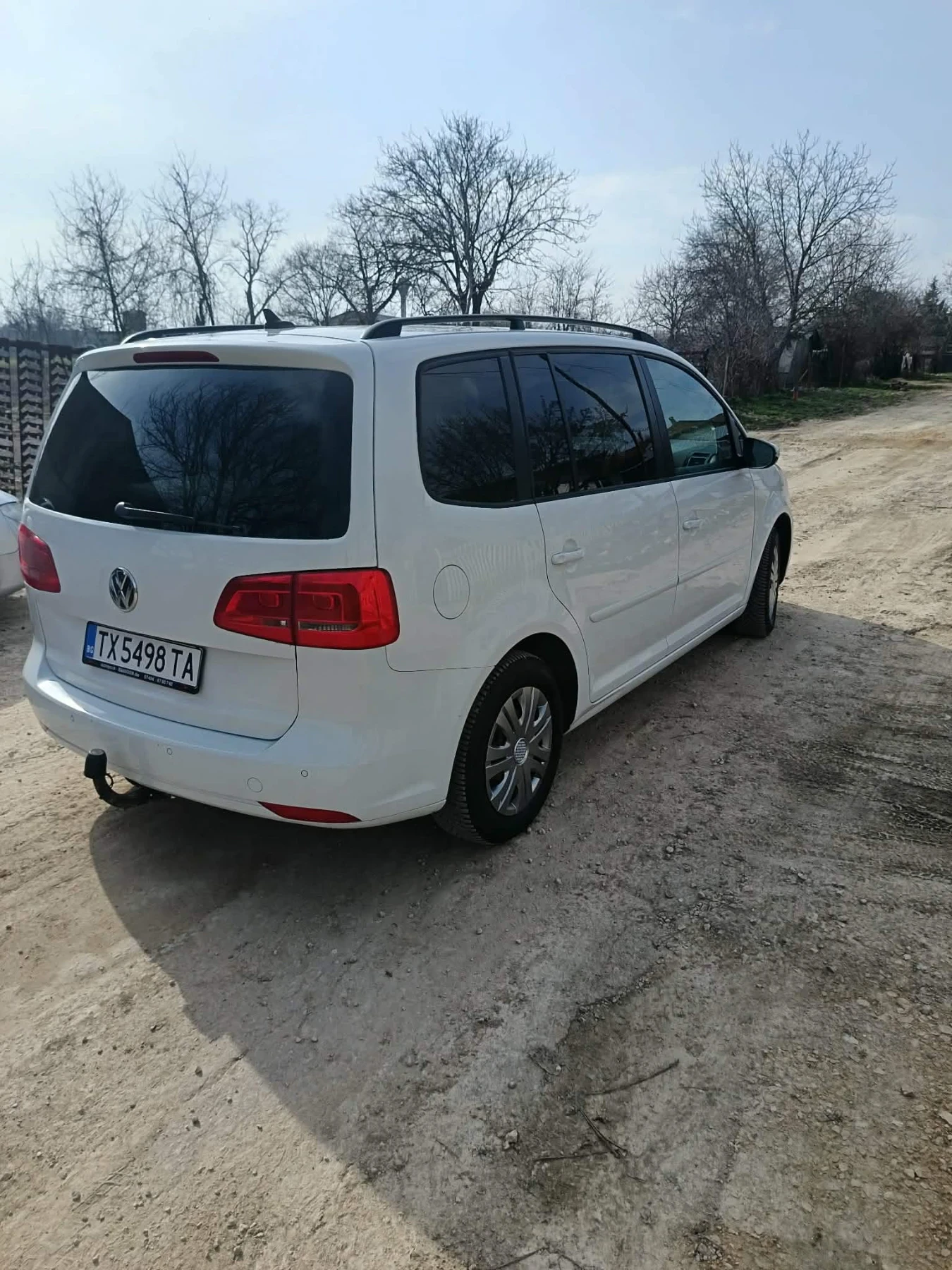 VW Touran, снимка 3 - Автомобили и джипове - 53863260