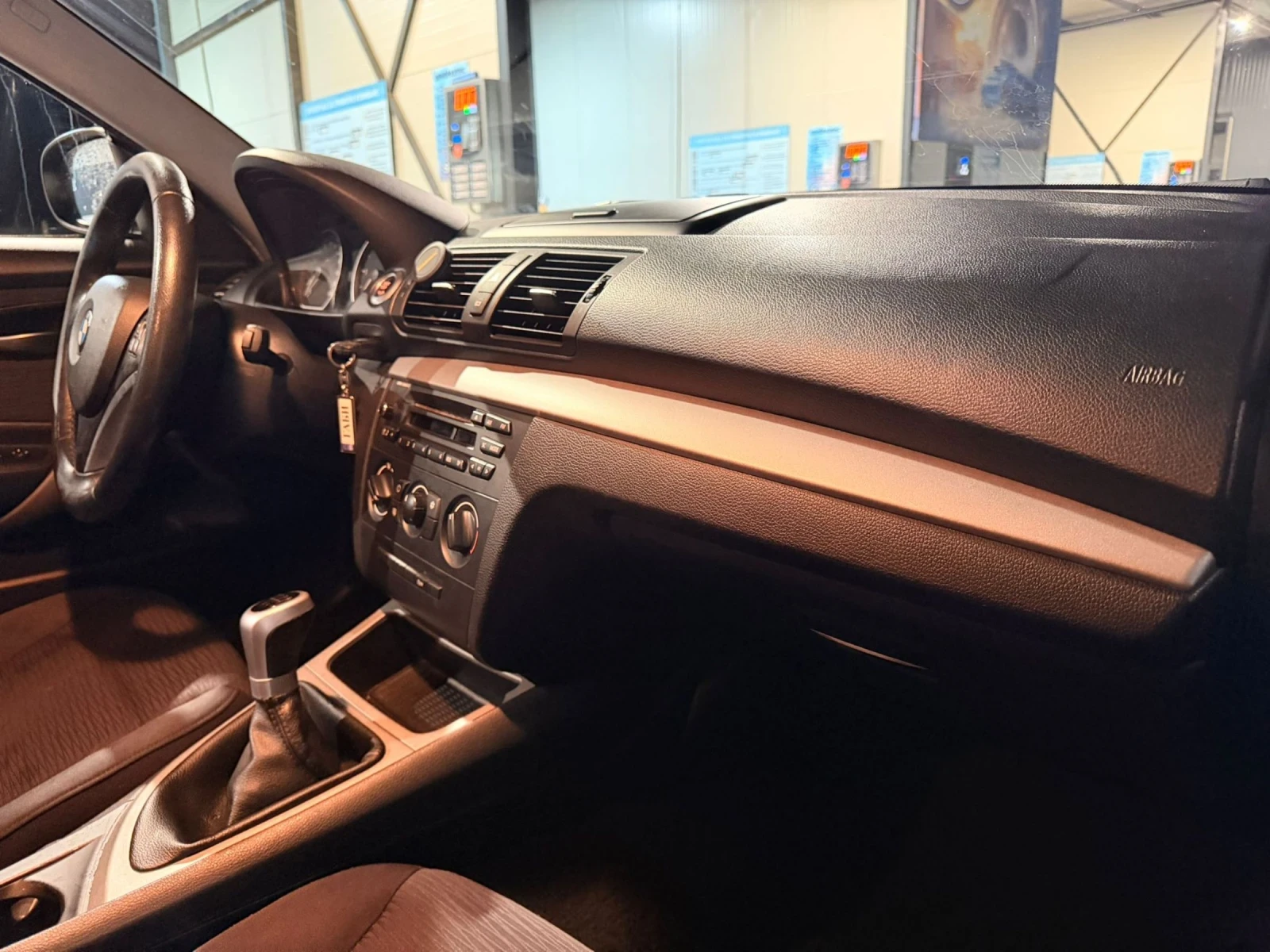 BMW 116 Гаранция 1 год. на двигателя, снимка 12 - Автомобили и джипове - 53890290