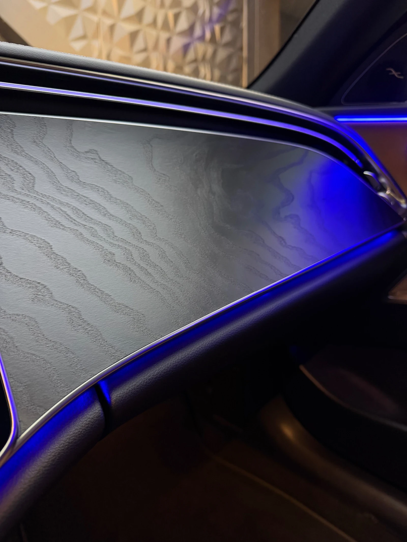 Mercedes-Benz E 220 d 4 MATIC * FULL Екстри * BURMESTER * Панорама * , снимка 8 - Автомобили и джипове - 53889873