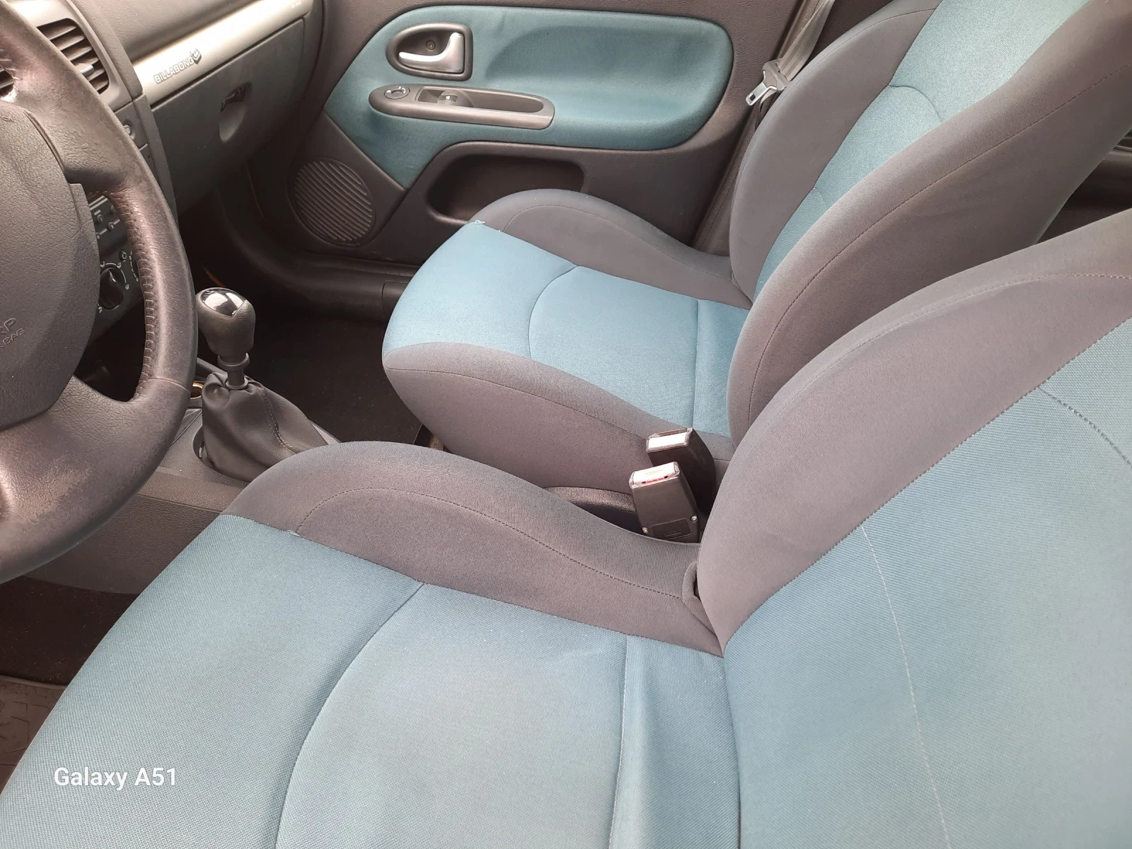 Renault Clio 1.5 dci, КЛИМАТИК, снимка 8 - Автомобили и джипове - 53911932