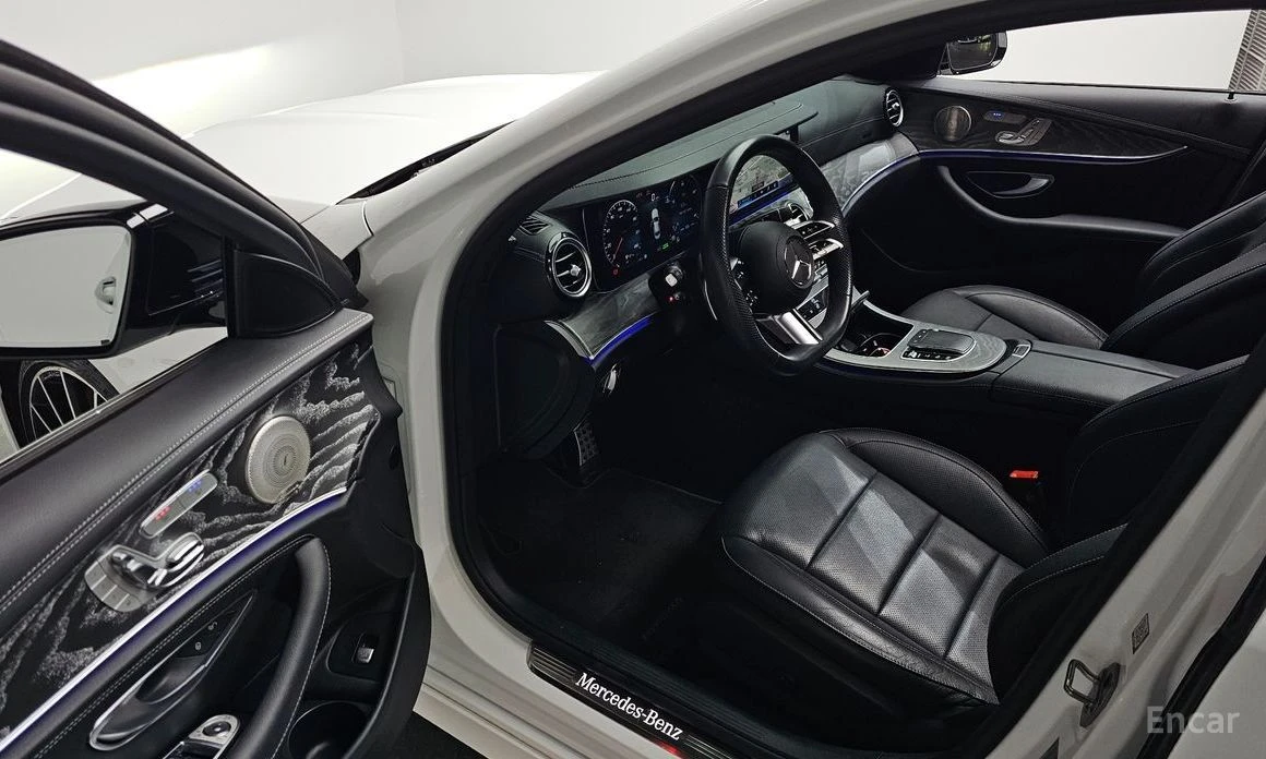 Mercedes-Benz E 350, снимка 11 - Автомобили и джипове - 54157784