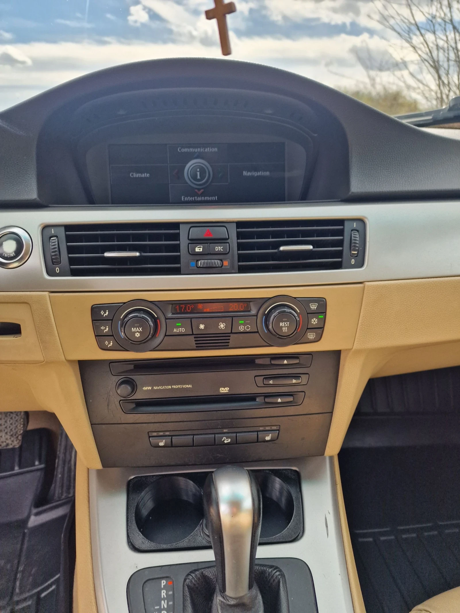 BMW 330 330XD, снимка 10 - Автомобили и джипове - 54228214