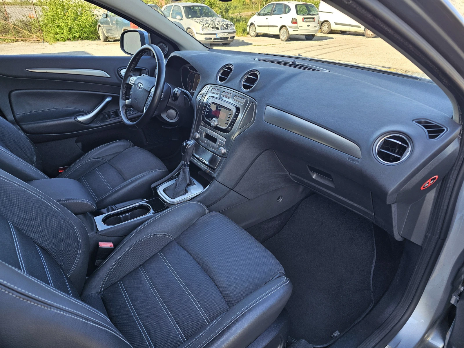 Ford Mondeo 2.0 TDCi - TITANIUM, снимка 11 - Автомобили и джипове - 54440133