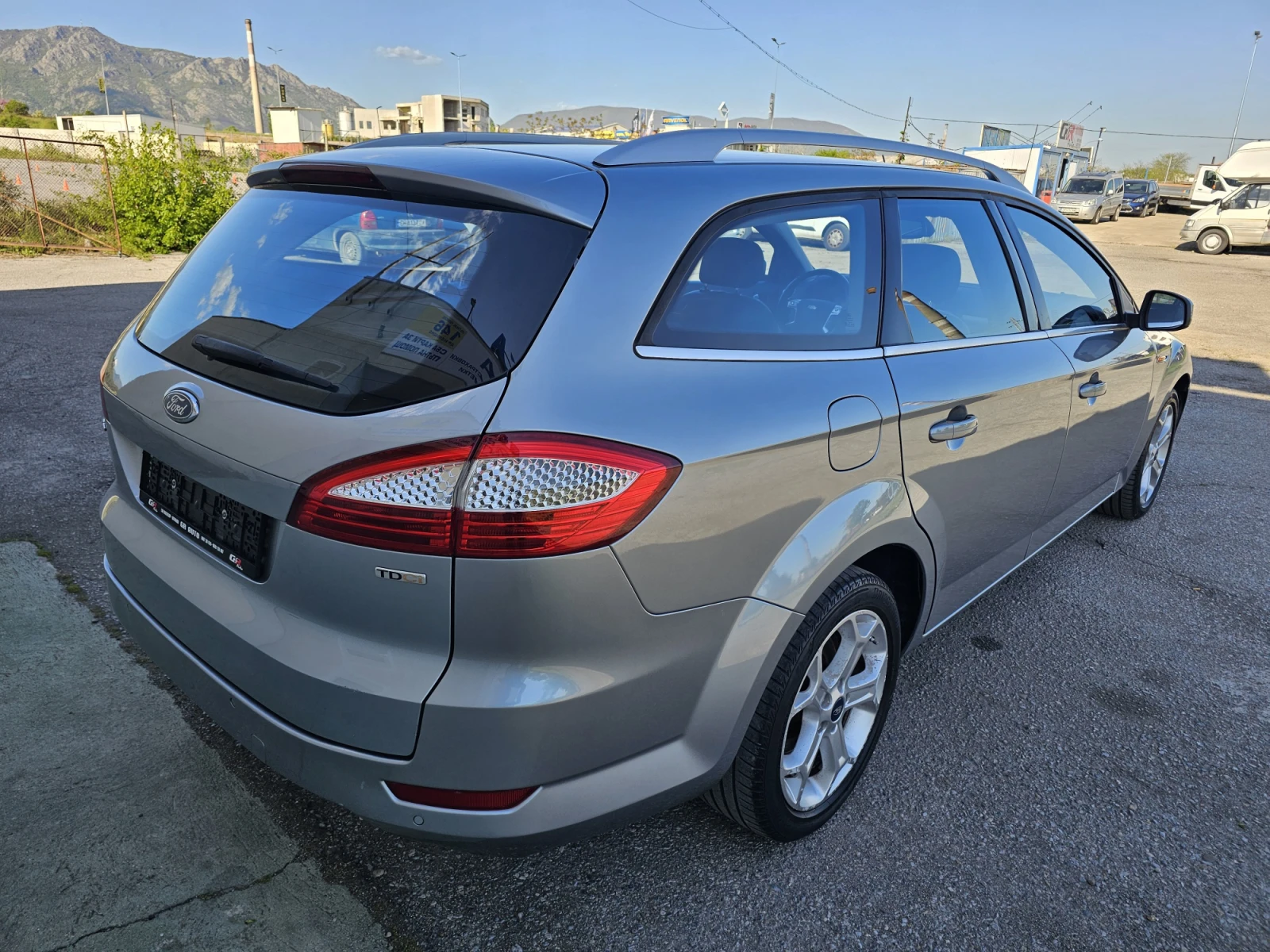 Ford Mondeo 2.0 TDCi - TITANIUM, снимка 7 - Автомобили и джипове - 54440133