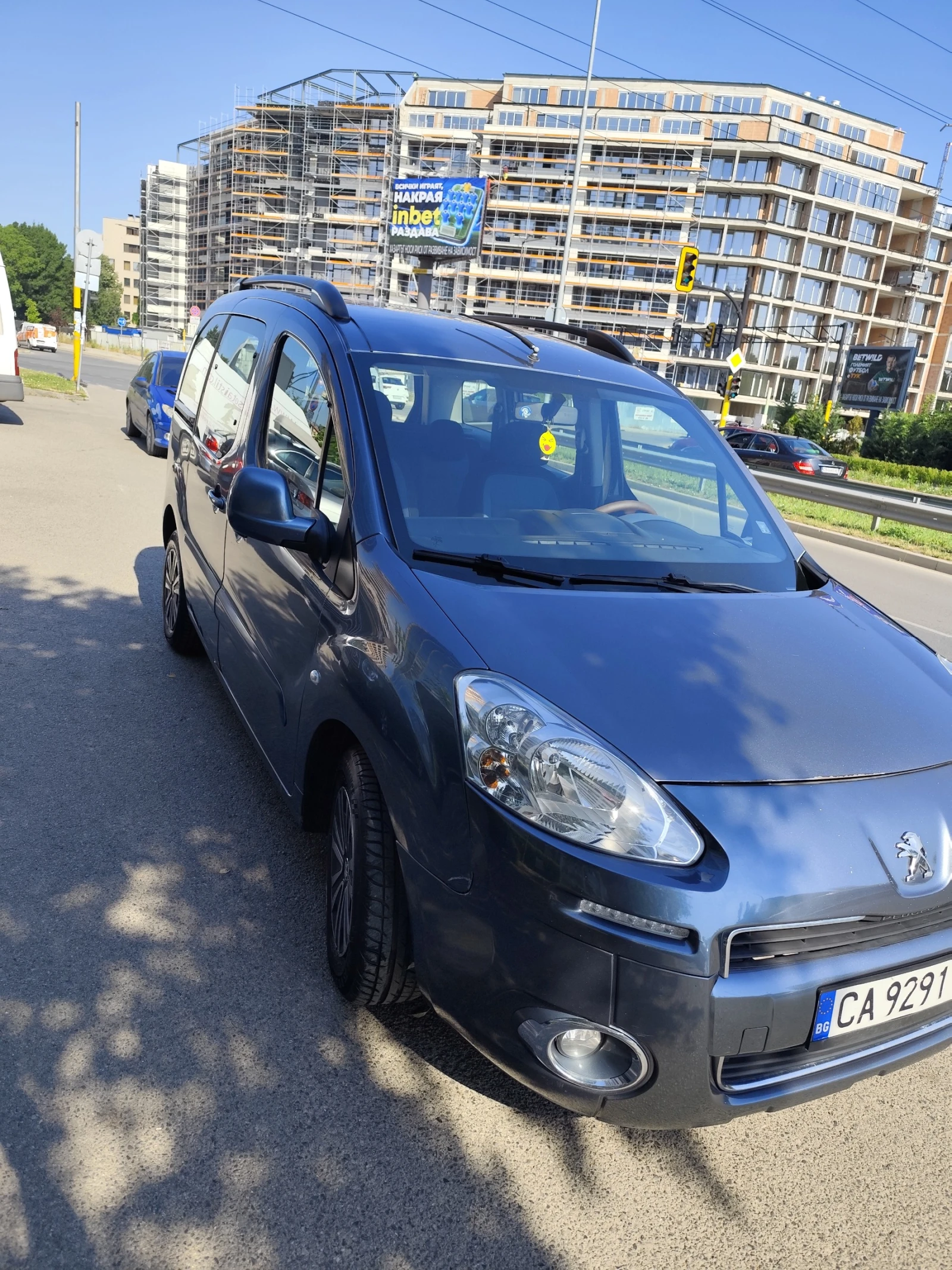 Peugeot Partner tepee, снимка 9 - Автомобили и джипове - 54993699