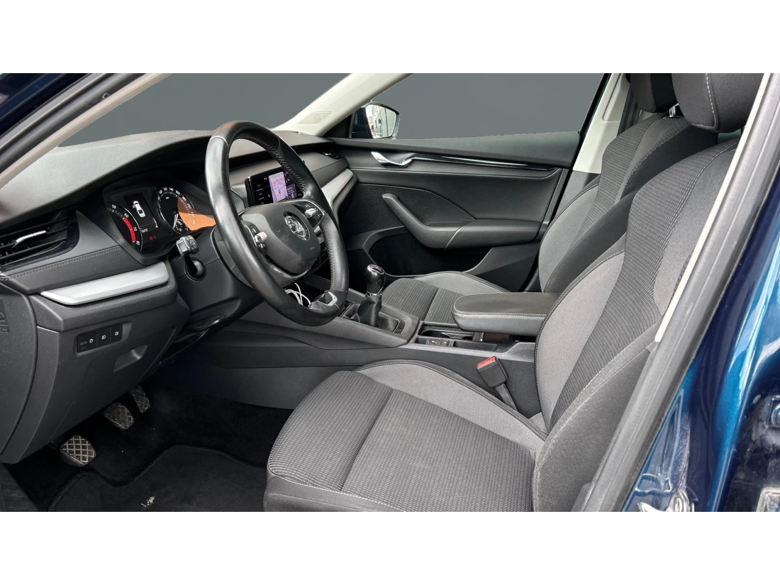 Skoda Octavia 1.5 TSi M/T, Месечна вноска от 199  , снимка 12 - Автомобили и джипове - 55000764