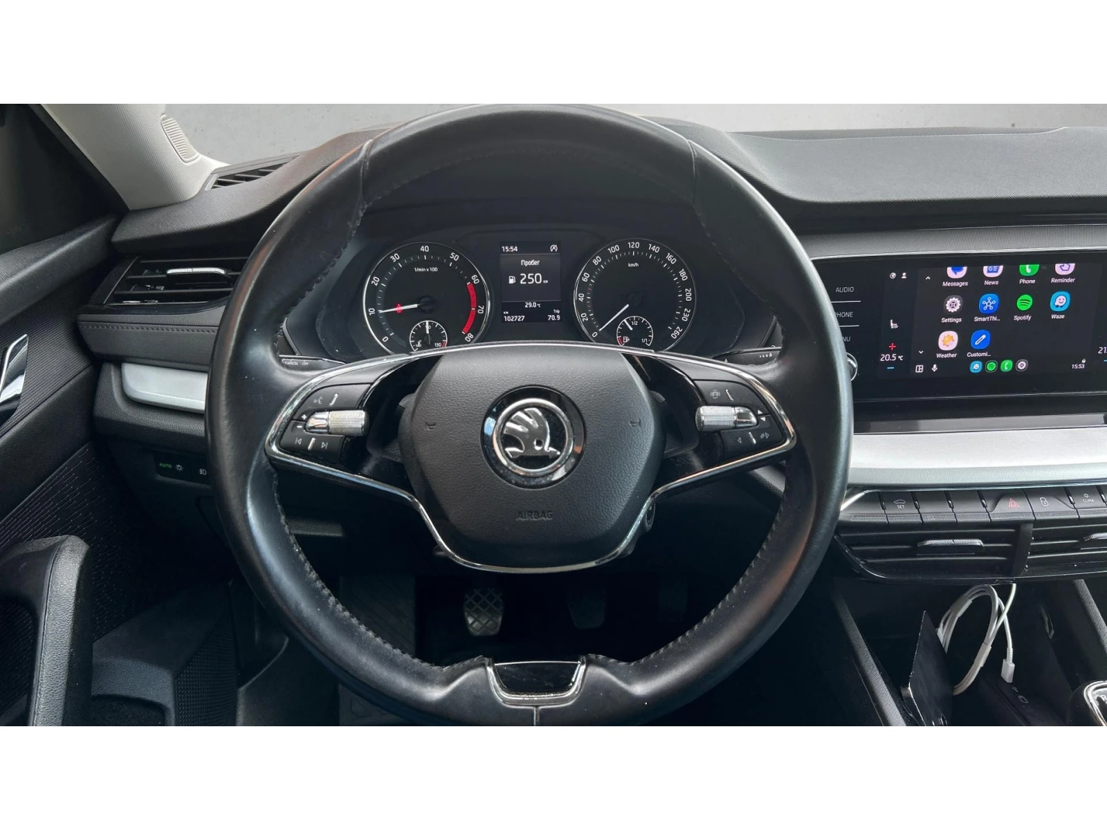 Skoda Octavia 1.5 TSi M/T, Месечна вноска от 199  , снимка 17 - Автомобили и джипове - 55000764