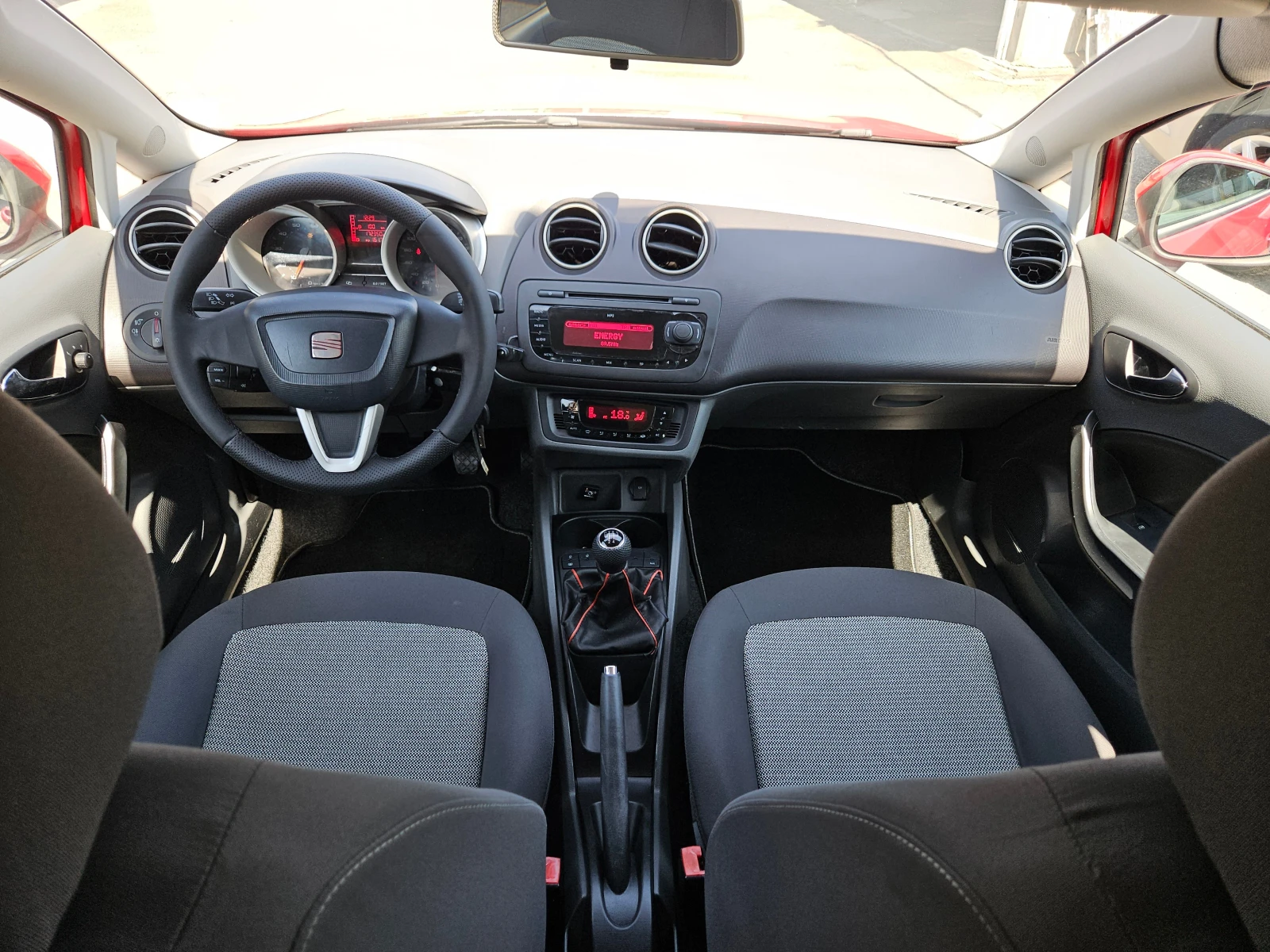 Seat Ibiza 1.4I/GPL/85k.c/КЛИМАТРОНИК/БЛУТУТ/EURO 4/ТОП, снимка 10 - Автомобили и джипове - 55023026