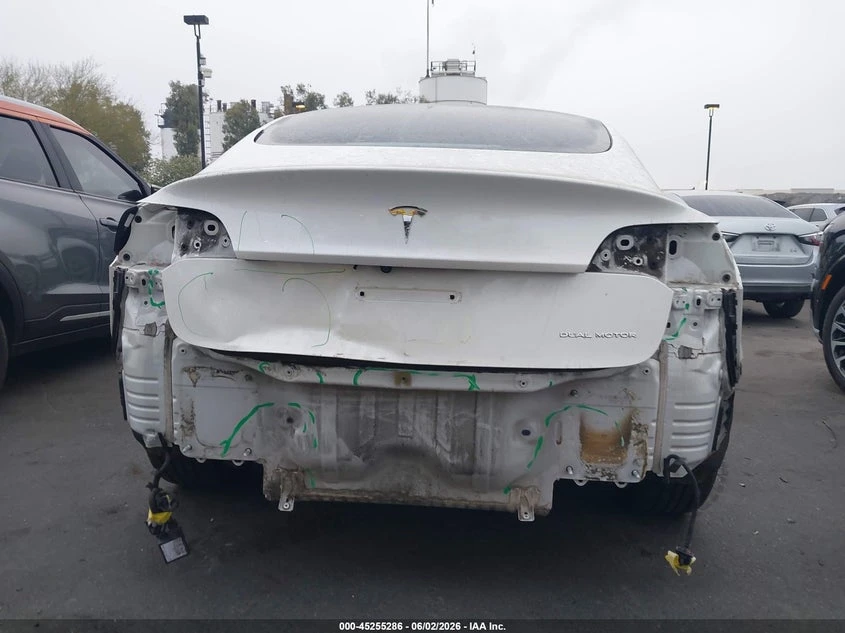 Tesla Model 3 Long Range Dual Motor All-Wheel Drive, снимка 6 - Автомобили и джипове - 55272138