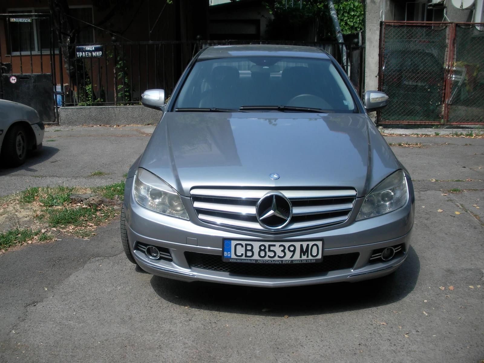 Mercedes-Benz C 220
