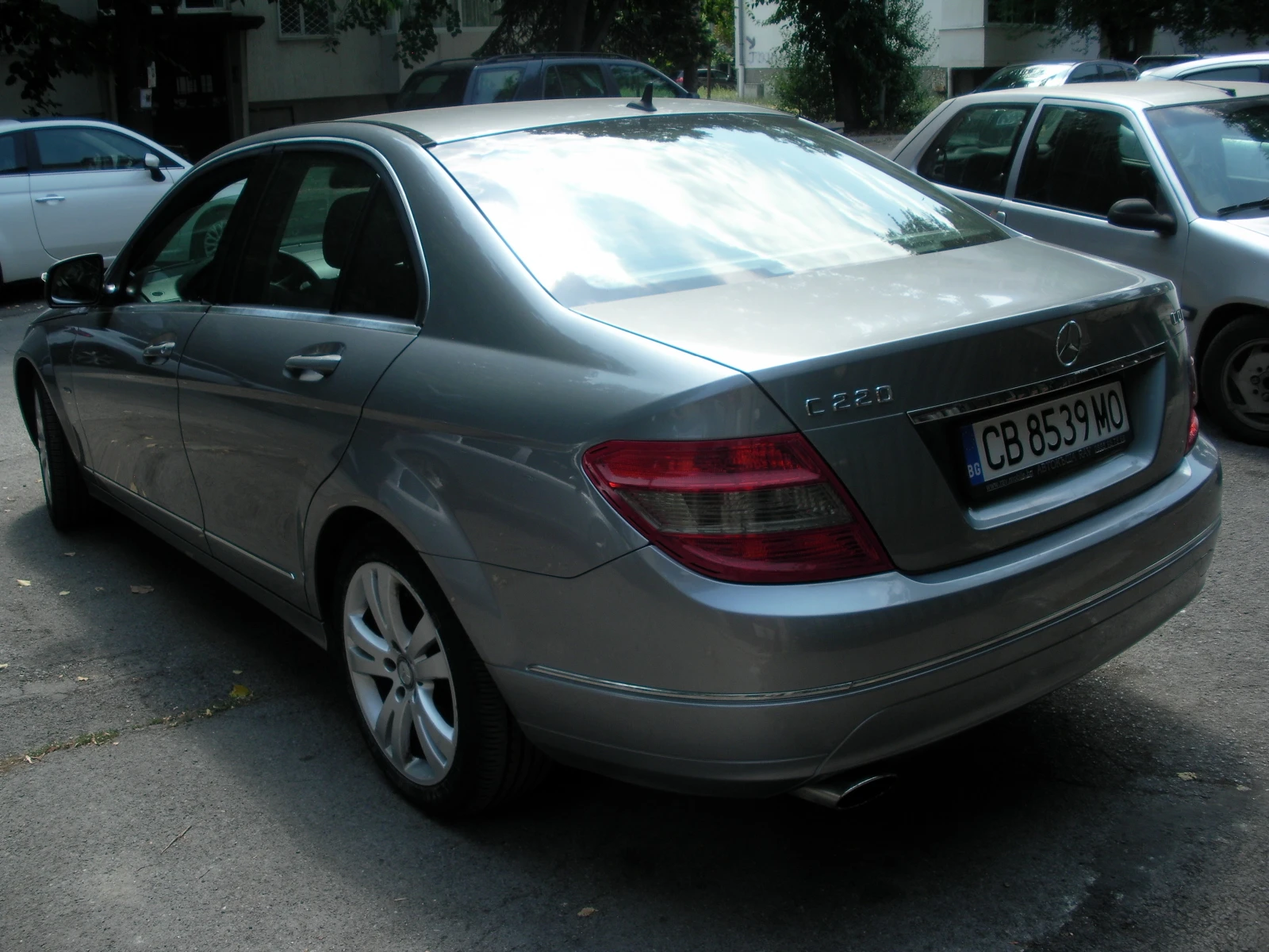 Mercedes-Benz C 220, снимка 4 - Автомобили и джипове - 55664309