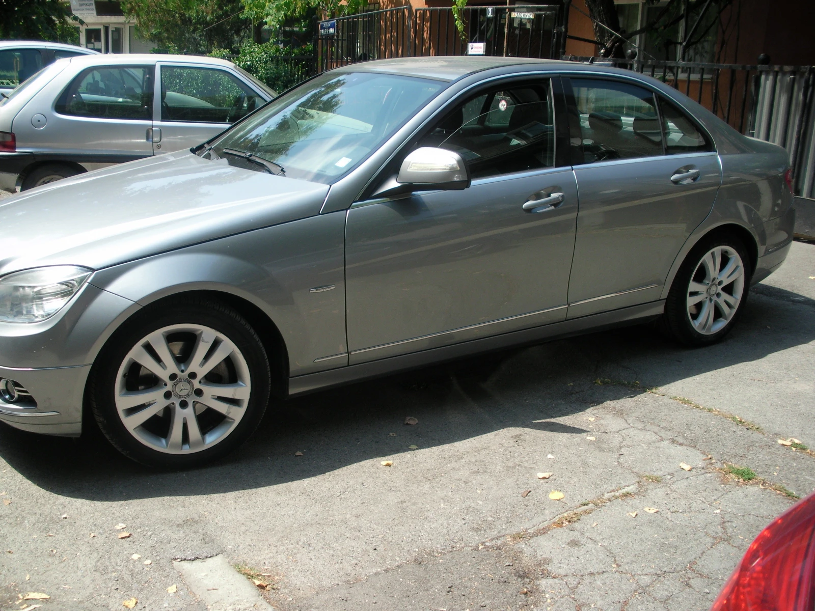 Mercedes-Benz C 220, снимка 7 - Автомобили и джипове - 55664309