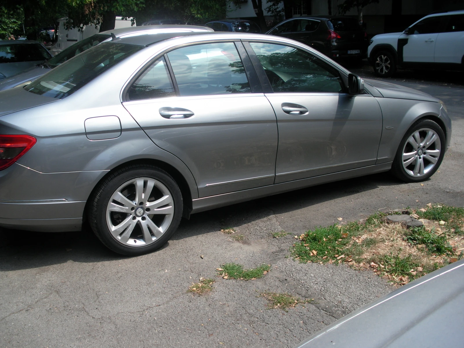 Mercedes-Benz C 220, снимка 6 - Автомобили и джипове - 55664309