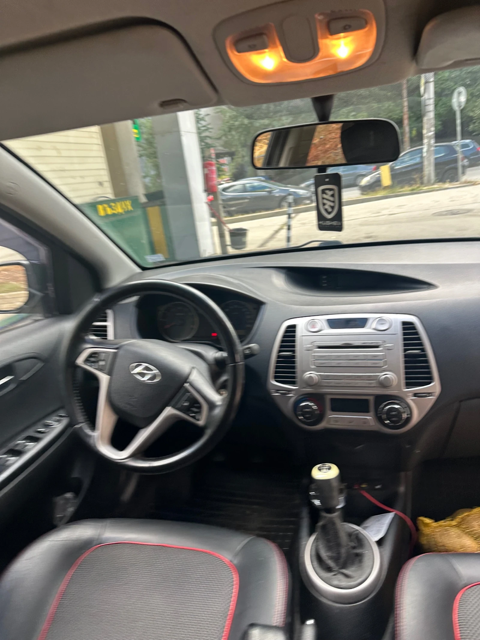 Hyundai I20, снимка 6 - Автомобили и джипове - 56243405