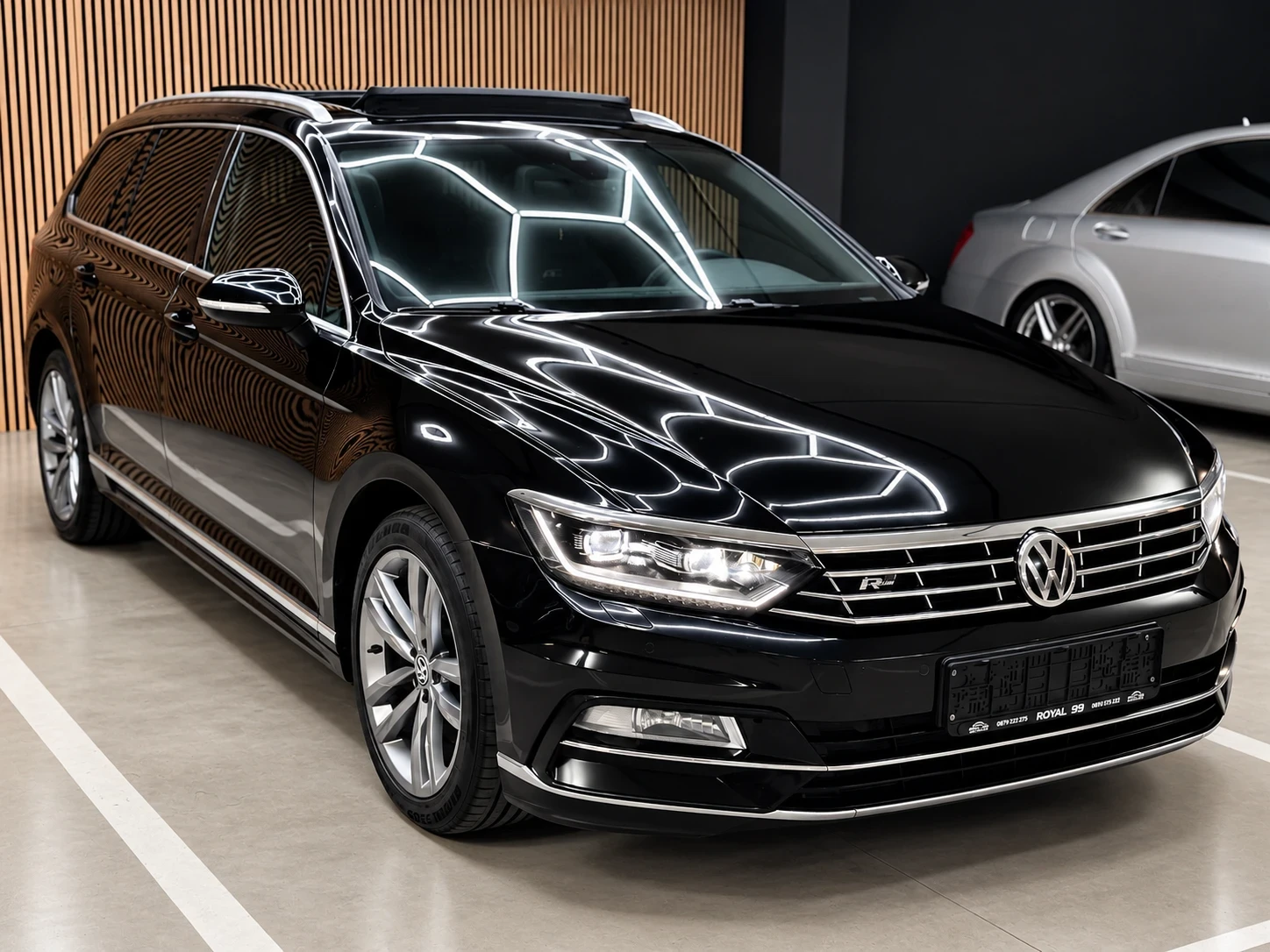 VW Passat 2.0 TDI 190 :: R LINE:DIGITAL::MASSAGE::DISTRONIK: | Mobile.bg � ����������� 3