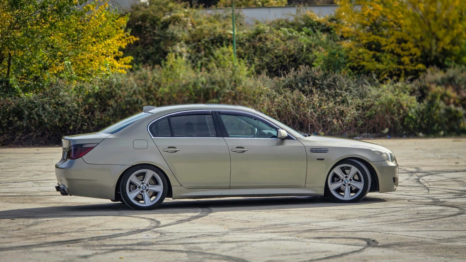 BMW 530, снимка 3 - Автомобили и джипове - 56552664