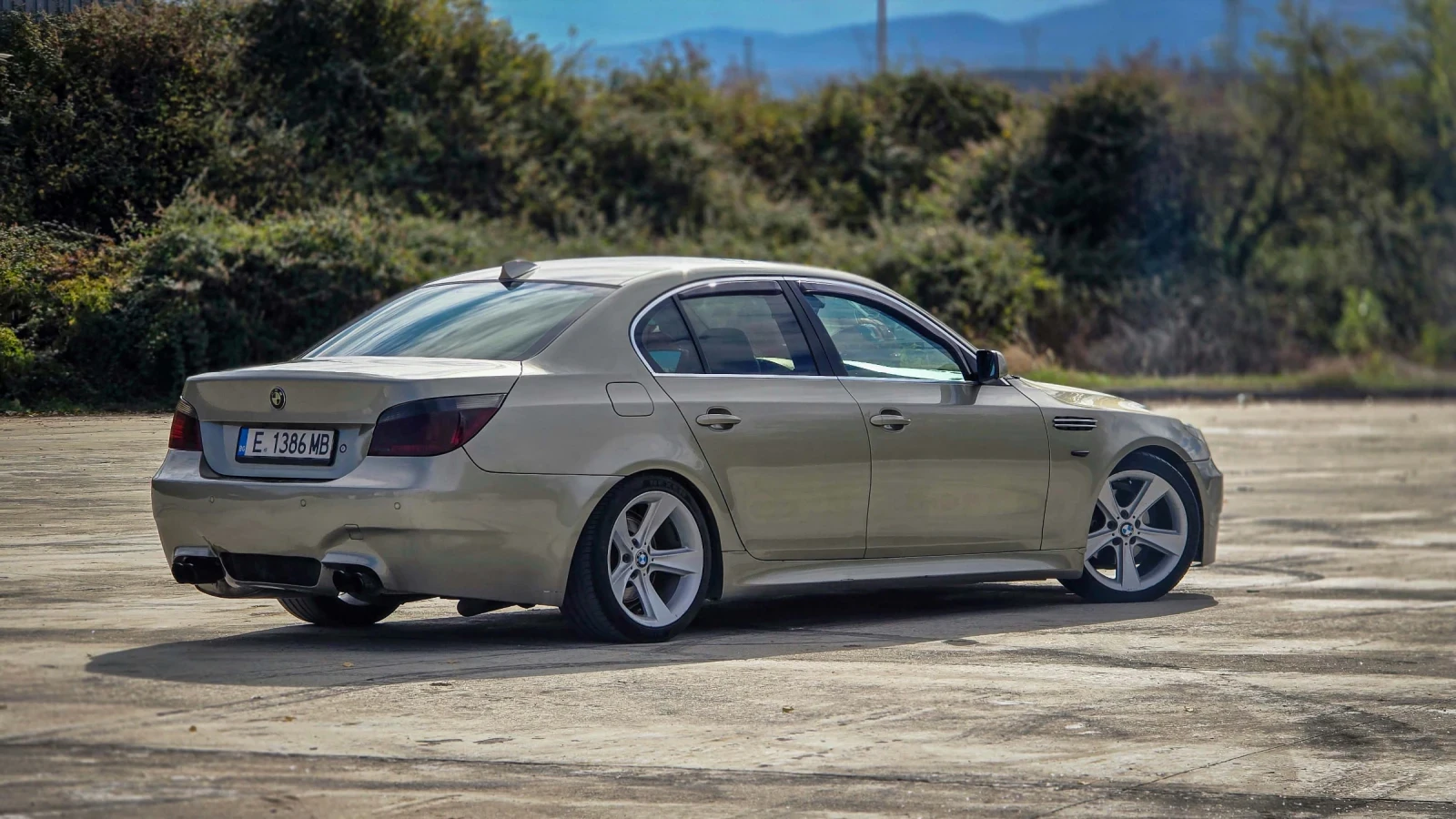 BMW 530, снимка 4 - Автомобили и джипове - 56552664