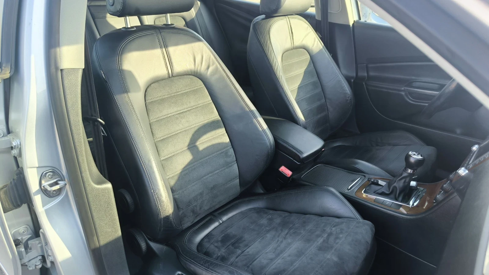 VW Passat 2.0TD , снимка 8 - Автомобили и джипове - 56582352