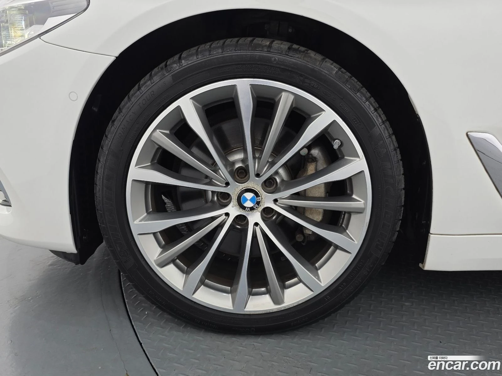 BMW 540 540i xDrive Luxury Plus, снимка 5 - Автомобили и джипове - 56741331