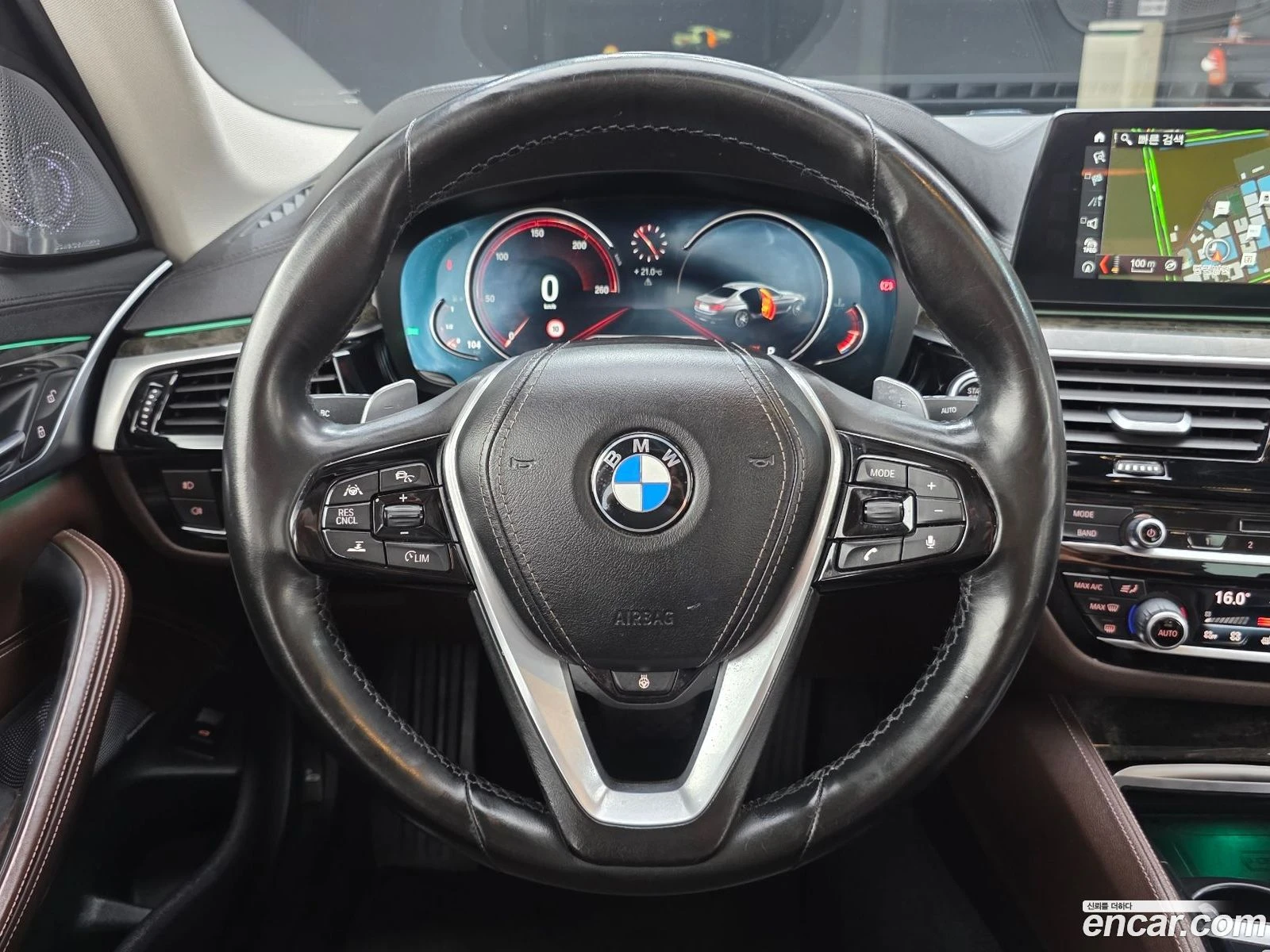 BMW 540 540i xDrive Luxury Plus, снимка 13 - Автомобили и джипове - 56741331