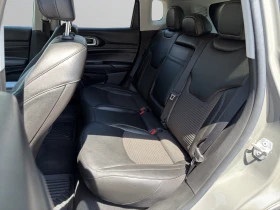 Jeep Compass TRAILHAWK 1.3 PHEV AT6 4xe, снимка 14