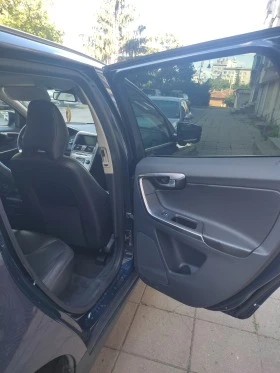 Volvo XC60 2.4 D5 215 k.s., снимка 4