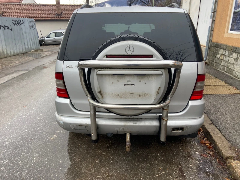 Mercedes-Benz ML 320 3.2 , снимка 1 - Автомобили и джипове - 47403053