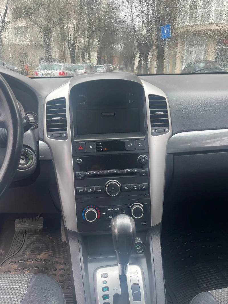 Chevrolet Captiva, снимка 9 - Автомобили и джипове - 49563404