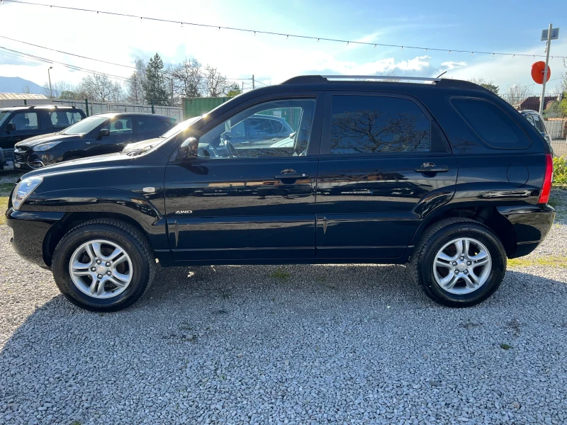 Kia Sportage II 2.0* AWD* ШВЕЙЦАРИЯ* НАВИ* , снимка 8 - Автомобили и джипове - 50042917