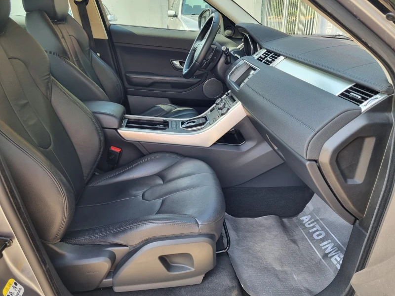 Land Rover Range Rover Evoque 2.2/150ks, снимка 14 - Автомобили и джипове - 51300425