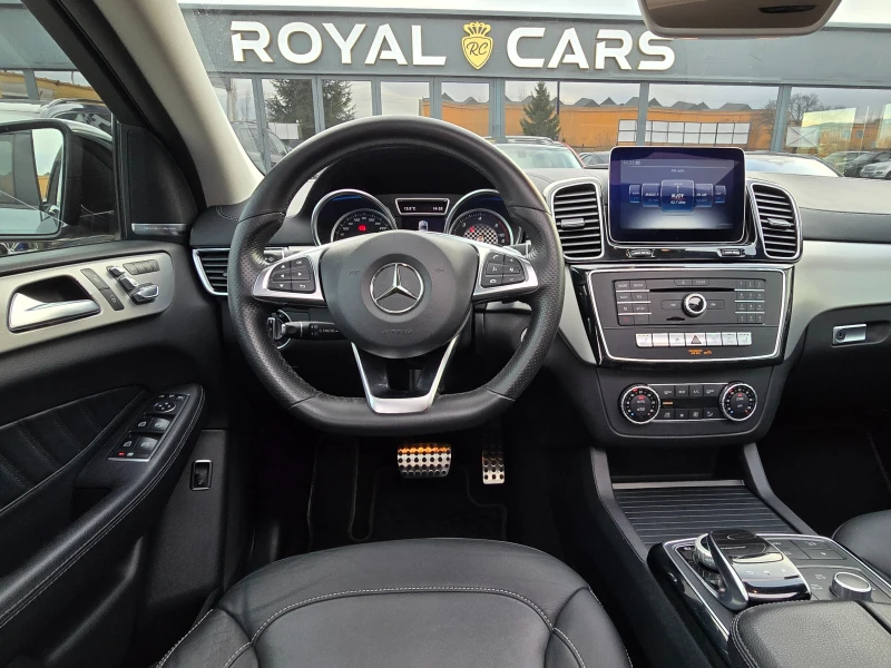 Mercedes-Benz GLE 350 * AMG 6.3 * PANO* Harman Kardon* 360* , снимка 14 - Автомобили и джипове - 53279791
