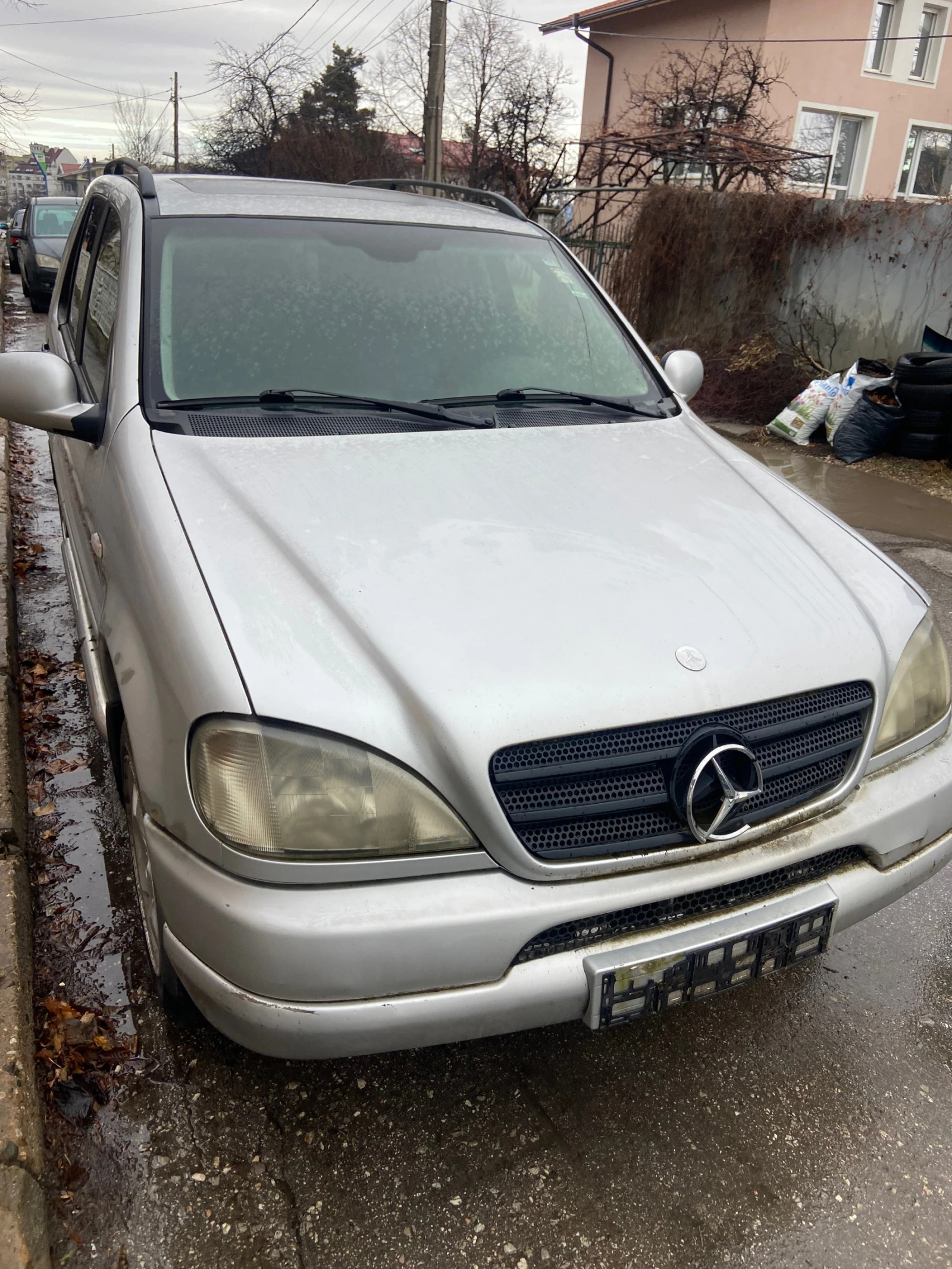 Mercedes-Benz ML 320 3.2  - изображение 3